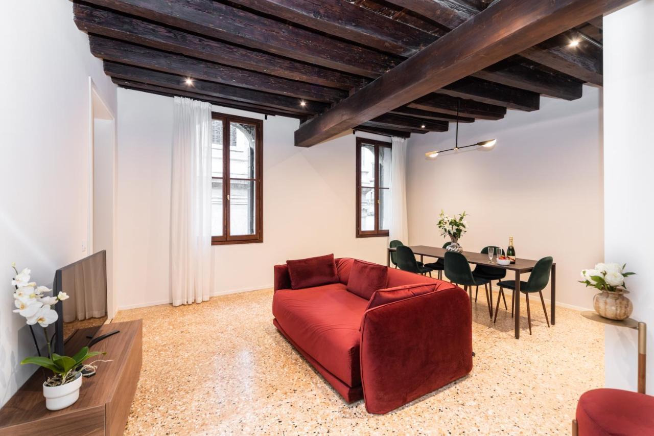 Palazzo Miracoli Apartments Венеція Екстер'єр фото