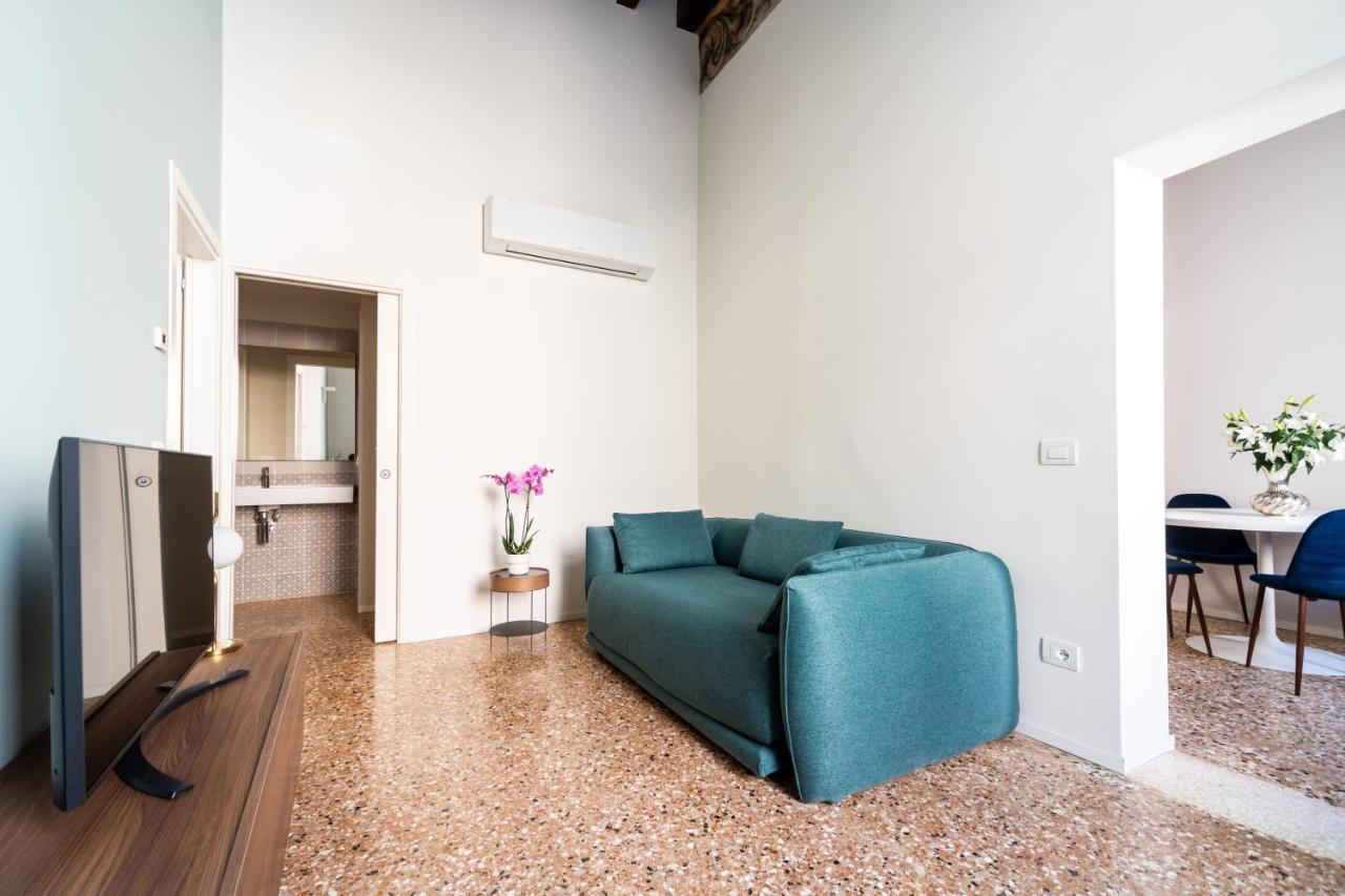 Palazzo Miracoli Apartments Венеція Екстер'єр фото